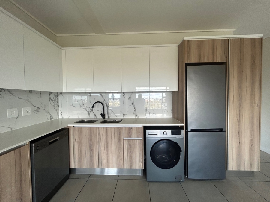 To Let 2 Bedroom Property for Rent in Sandown Western Cape